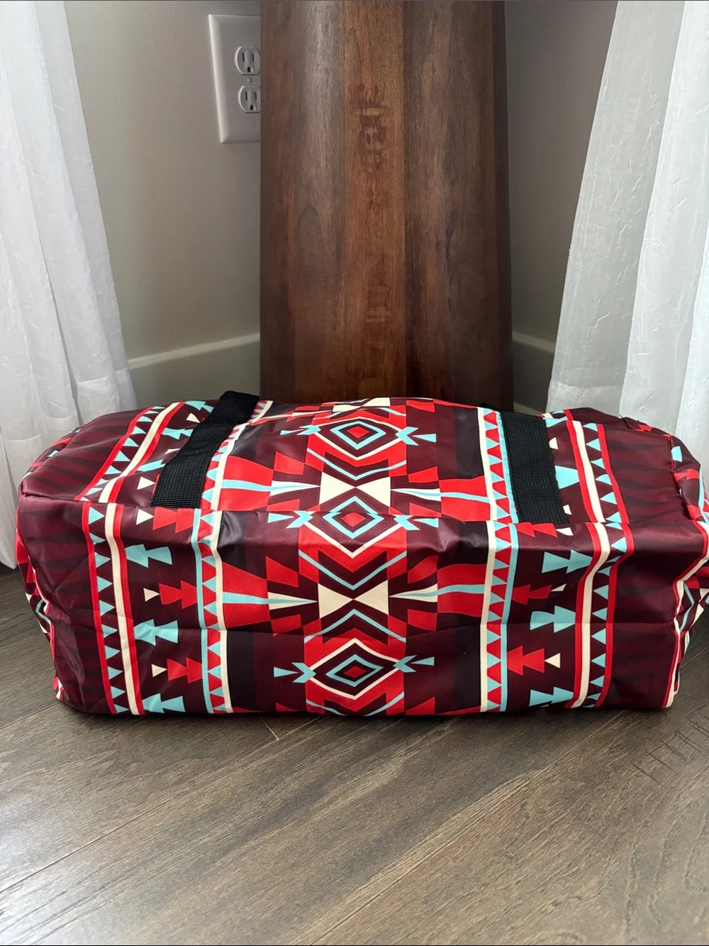 Calin Collection polyester light travel,zip top/interior & side pocket, light